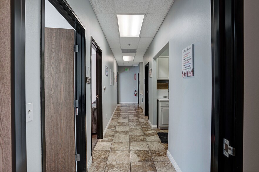 More Photos Of 41551 Date St, Murrieta Light Manufacturing For Sale