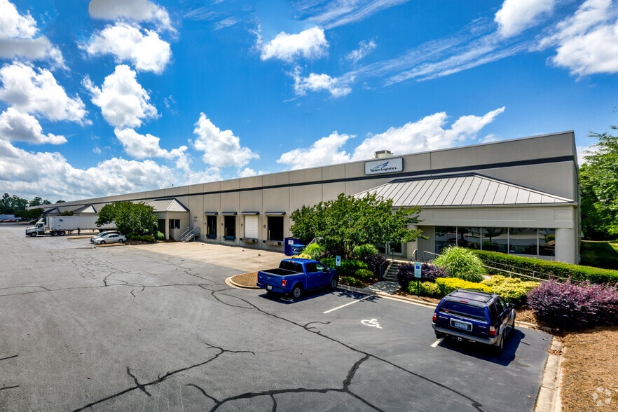 More Photos Of 3600 Westinghouse Blvd, Charlotte Warehouse For Lease