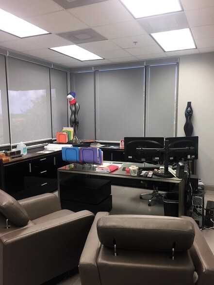 More Photos Of 14125 NW 80th Ave, Miami Lakes Office For Sale