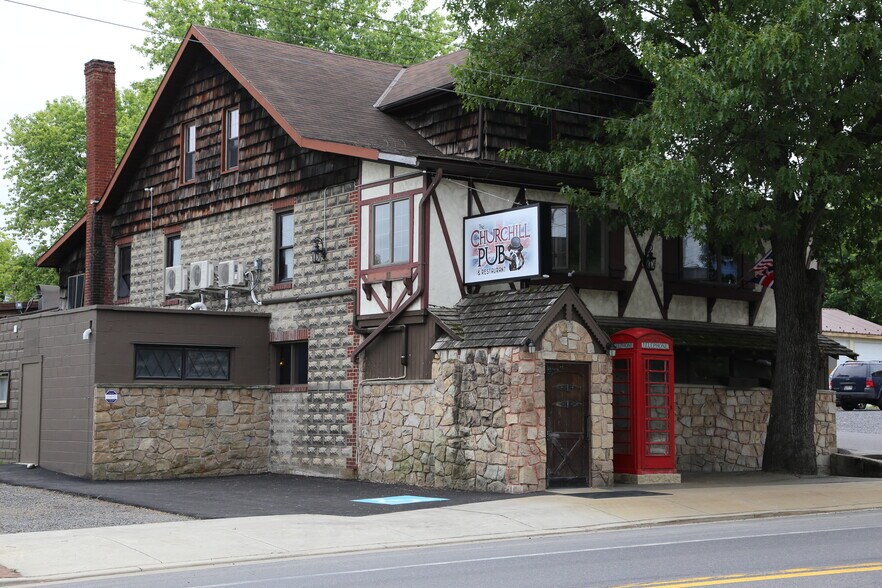 More Photos Of 136 Darrows Ln, Cresaptown Restaurant For Sale