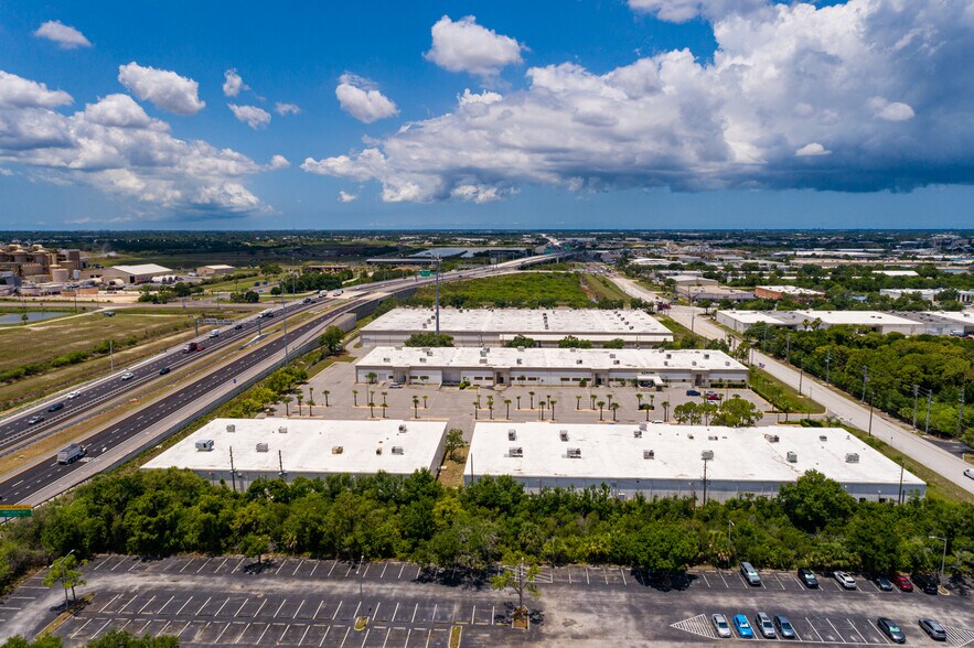 More Photos Of 2600 118th Ave N, Saint Petersburg Light Distribution For Lease