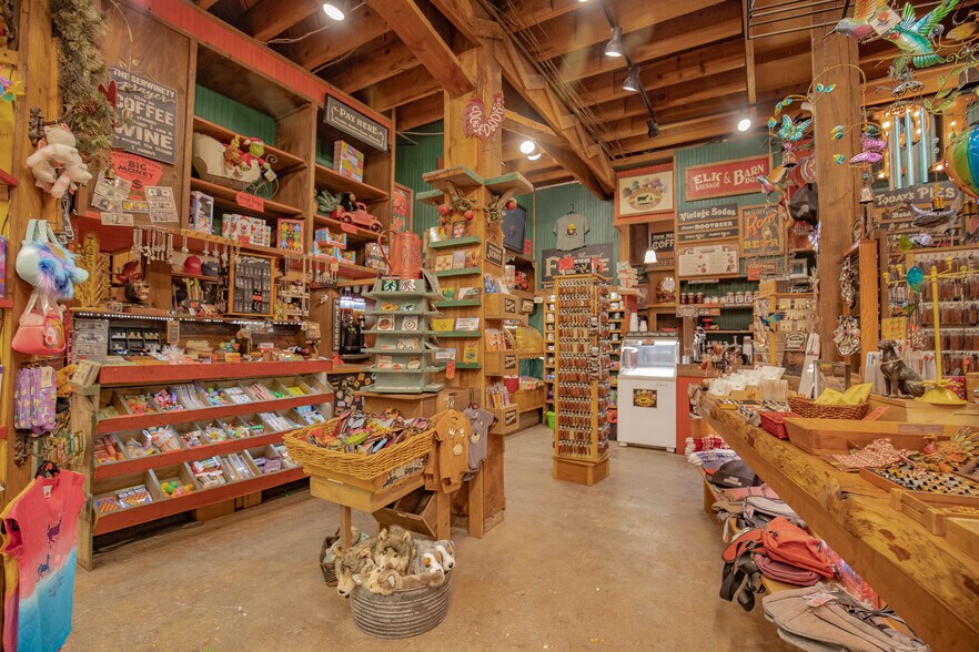 More Photos Of 949 Highway 82, Mountain Park Storefront Retail Residential For Sale