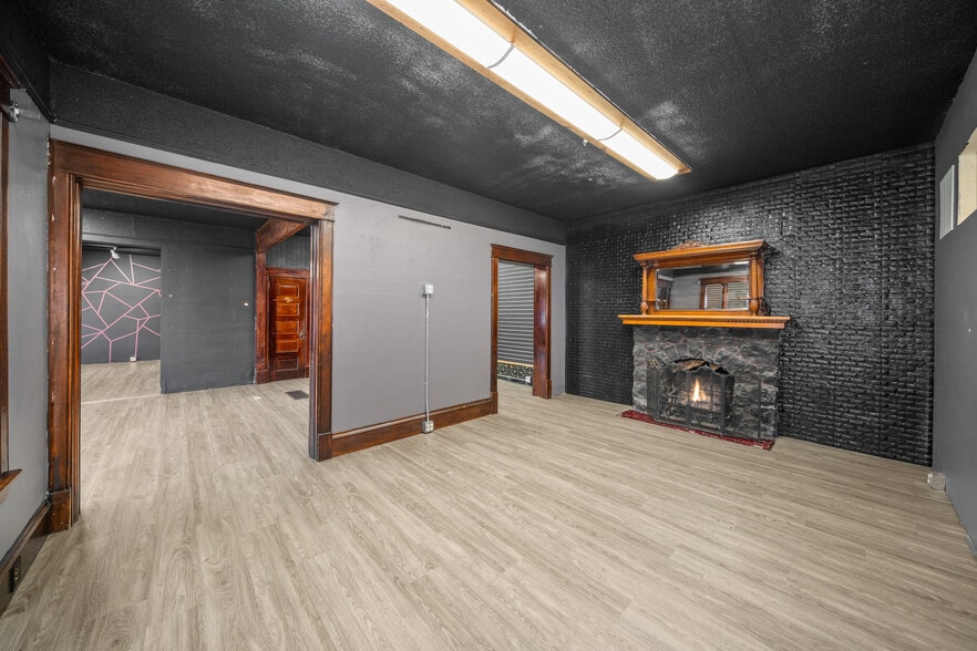 More Photos Of 428 E Pacific Ave, Spokane General Retail For Lease