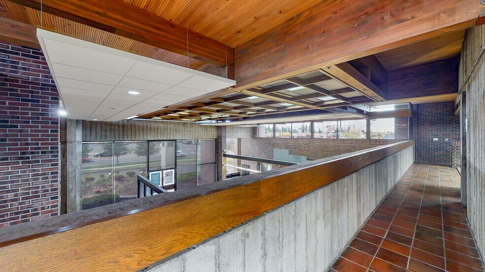 More Photos Of 8801 S Tacoma Way, Tacoma Freestanding For Lease