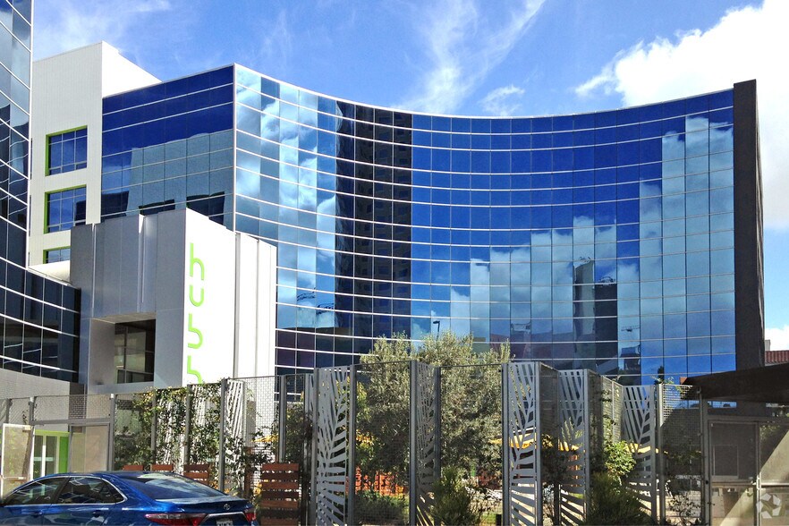More Photos Of 100 W Broadway, Long Beach Office For Sale