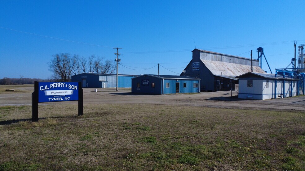 More Photos Of 2824 Virginia Rd, Tyner Warehouse For Lease