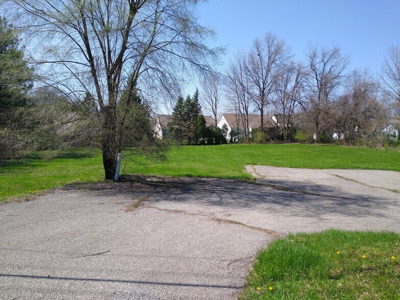 More Photos Of 455 N State St, Westerville Land For Sale