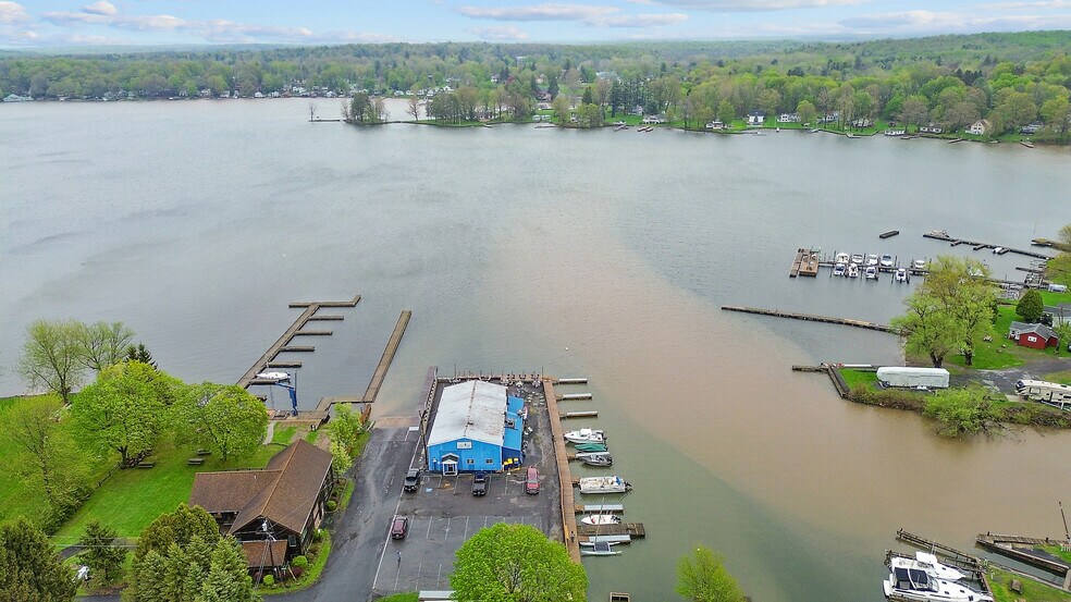 More Photos Of 356 King St, Fair Haven Marina For Sale