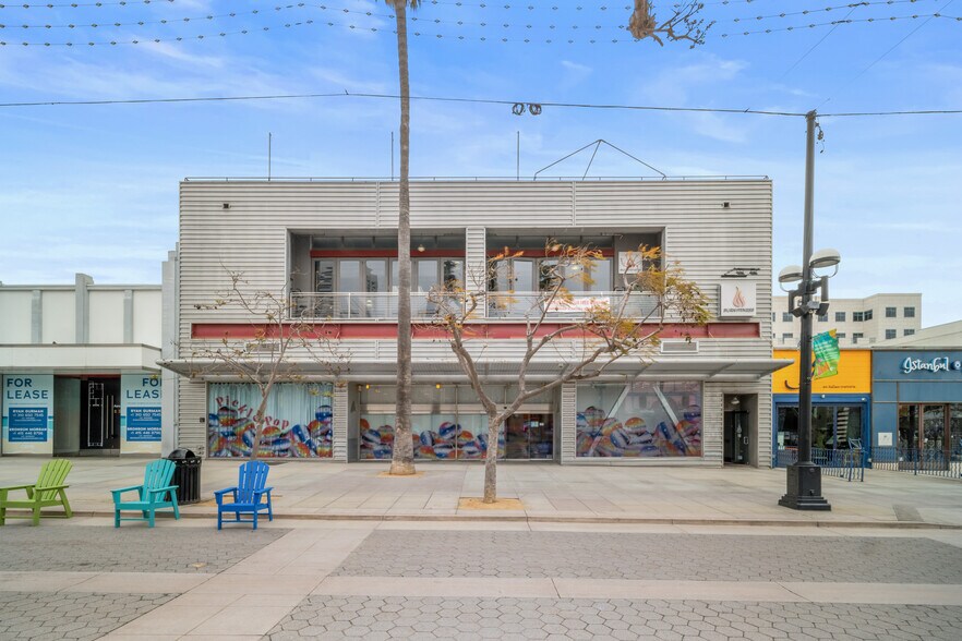 Primary Photo Of 1231 3rd Street Promenade, Santa Monica Storefront For Lease