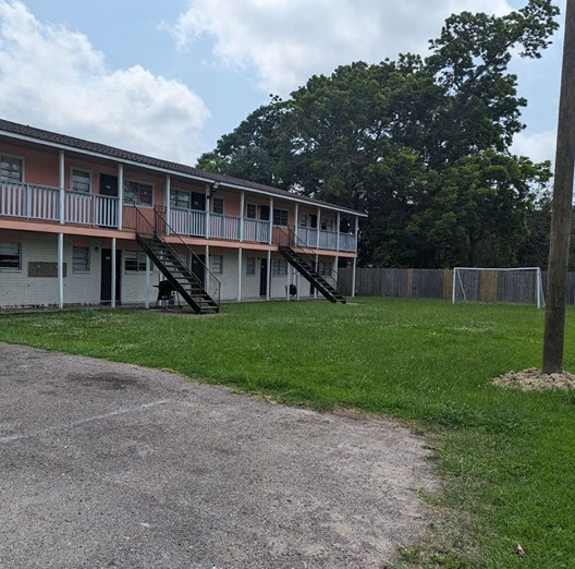 Primary Photo Of 905 Campus St, Beaumont Apartments For Sale