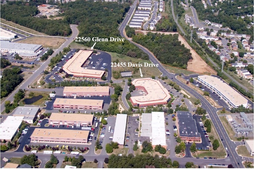 More Photos Of 22560 Glenn Dr, Sterling Unknown For Lease