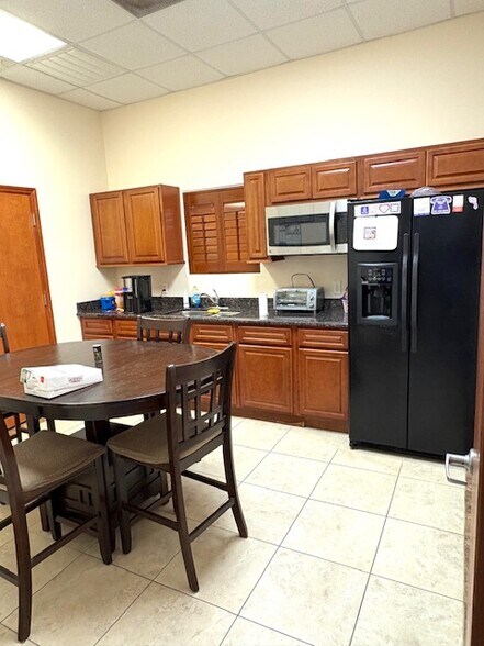 More Photos Of 1608 S Apollo Blvd, Melbourne Medical For Sale