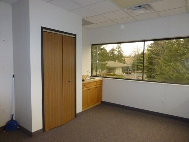 Primary Photo Of 51863 Schoenherr Rd, Shelby Township Office For Lease