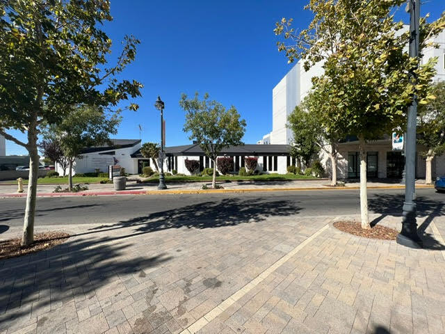 More Photos Of 867 W Lancaster Blvd, Lancaster Medical For Lease