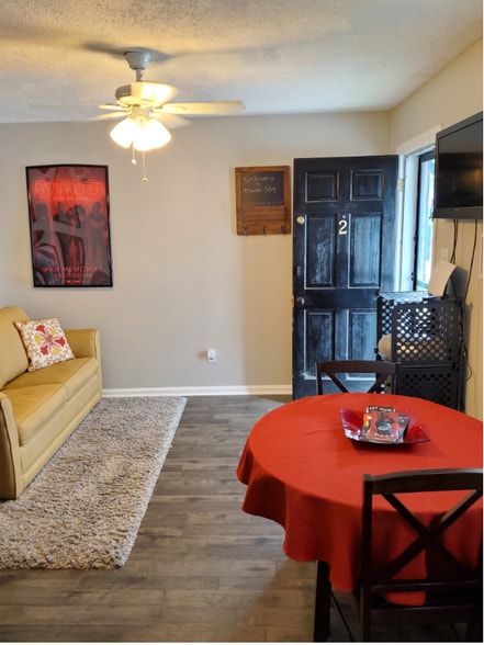More Photos Of 1110 17th Ave S, Nashville Office For Sale