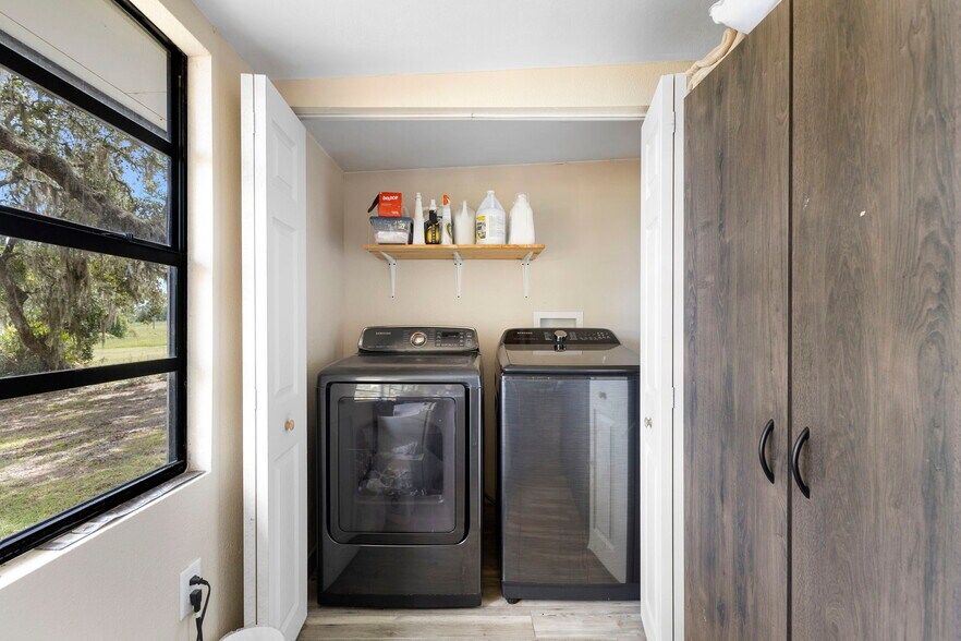 More Photos Of 579 Johnson Lake Rd, De Leon Springs Assisted Living For Sale