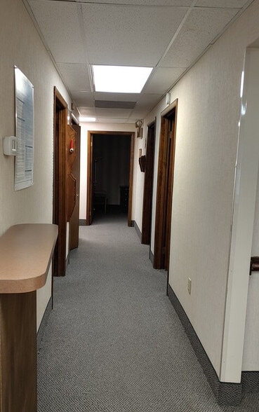 More Photos Of 106 Elden St, Herndon Medical For Sale