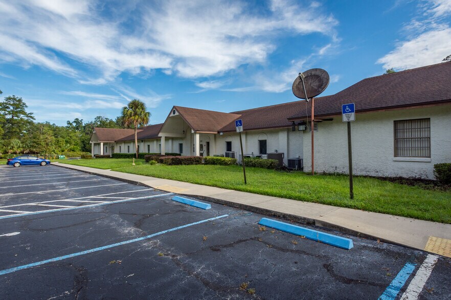 More Photos Of 5431 E Silver Springs Blvd, Silver Springs Office For Lease