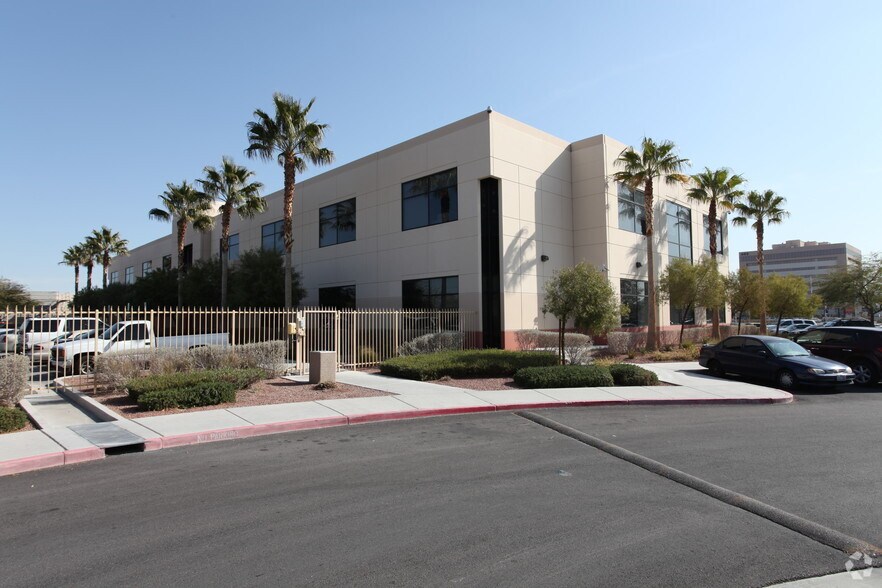 Primary Photo Of 700 N Rancho Dr, Las Vegas Office For Lease