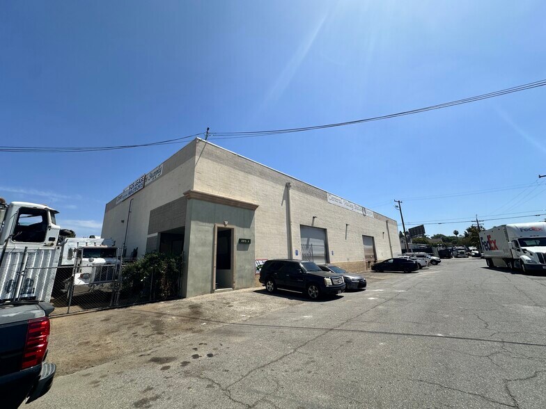 More Photos Of 2875 Orange Olive Rd, Orange Manufacturing For Lease