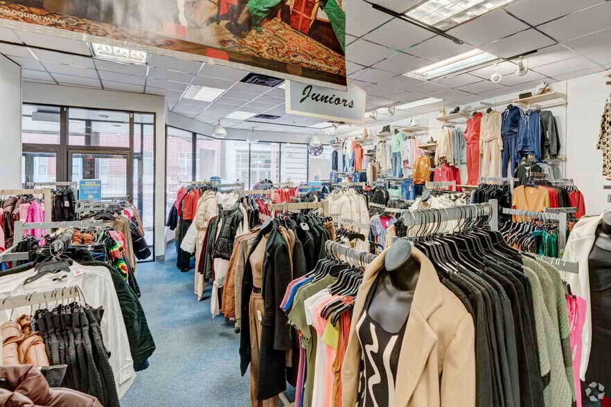 More Photos Of 6312 S Halsted St, Chicago Freestanding For Sale