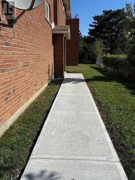 More Photos Of 147 N Park St, Belleville Multifamily For Sale