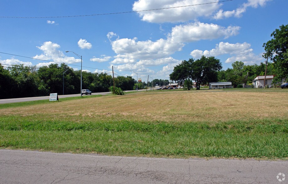 Primary Photo Of Hwy 69 & SW 7th St, Wagoner Land For Sale