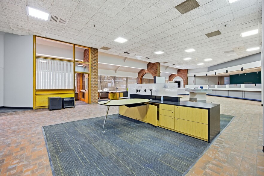 More Photos Of 45 Central St, Lowell Apartments For Lease