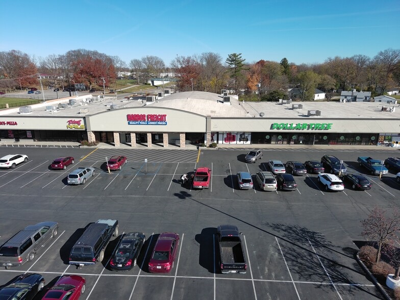 Primary Photo Of 707 S Madison Ave, Greenwood Storefront For Sale
