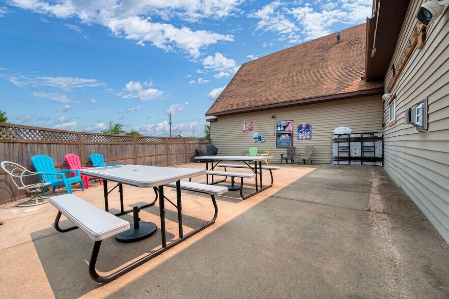 More Photos Of W10595 County Road K, Elcho Restaurant For Sale