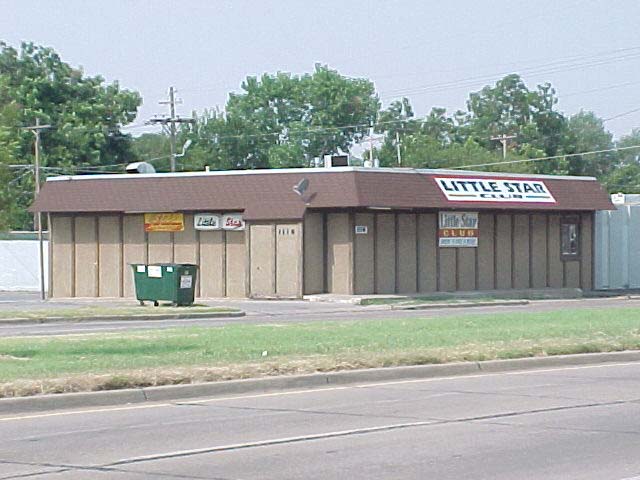 Primary Photo Of 1116 NW Cache Rd, Lawton Storefront Retail Office For Sale