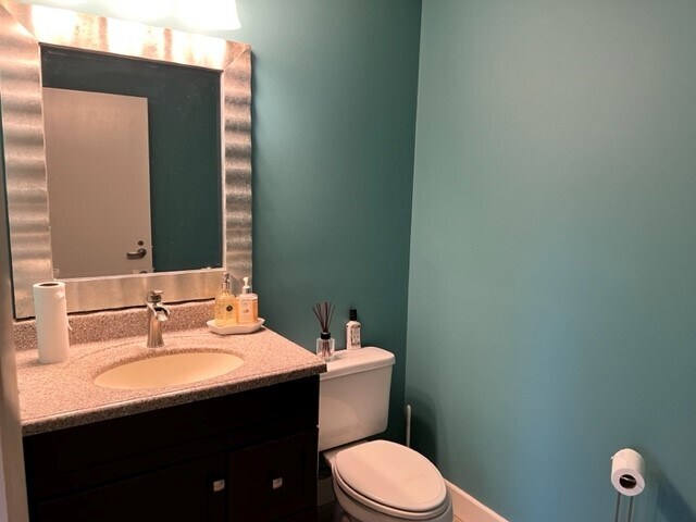 More Photos Of 3830 W 96th St, Indianapolis Office For Sale