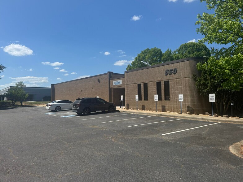 Primary Photo Of 550 Commerce Park Dr SE, Marietta Light Distribution For Sale