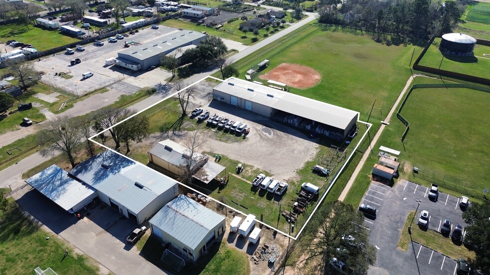 Primary Photo Of 18901 Turnip St, Spring Warehouse For Lease