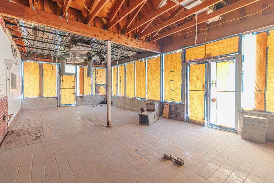 More Photos Of 100 S Kings Hwy, Myrtle Beach Fast Food For Lease