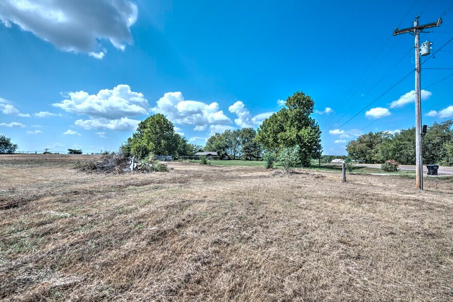More Photos Of Oklahoma 39 Hwy @ Oklahoma 24, Purcell Land For Sale