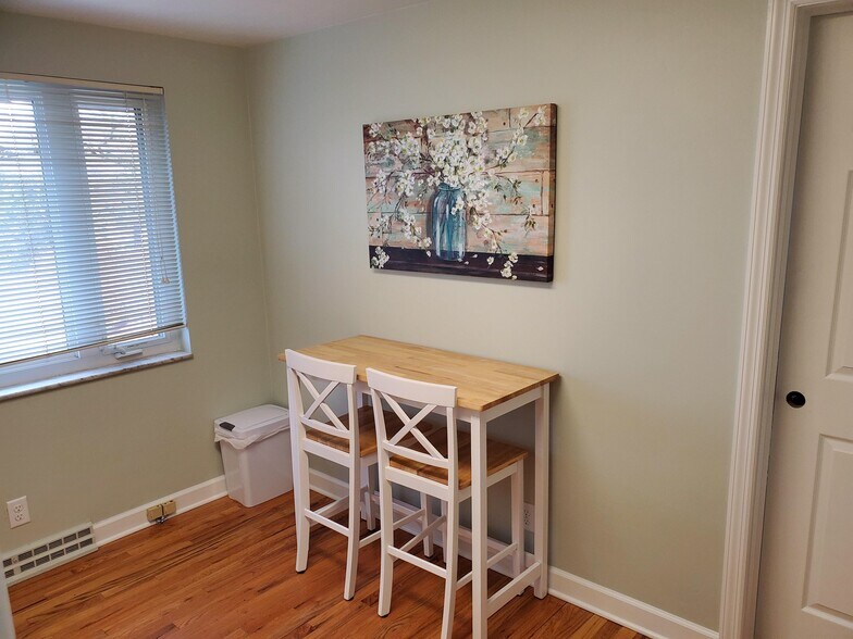 More Photos Of 3122 Carson Ave, Murrysville Office For Lease