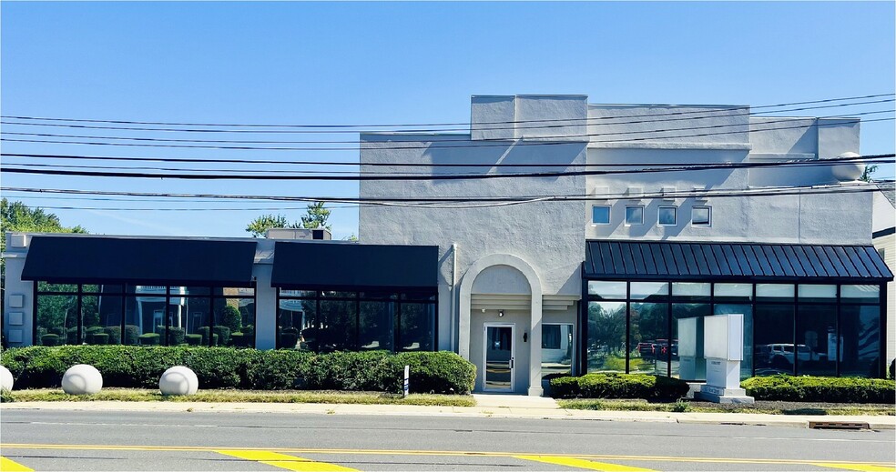 Primary Photo Of 507 Broad St, Shrewsbury Storefront Retail Office For Lease