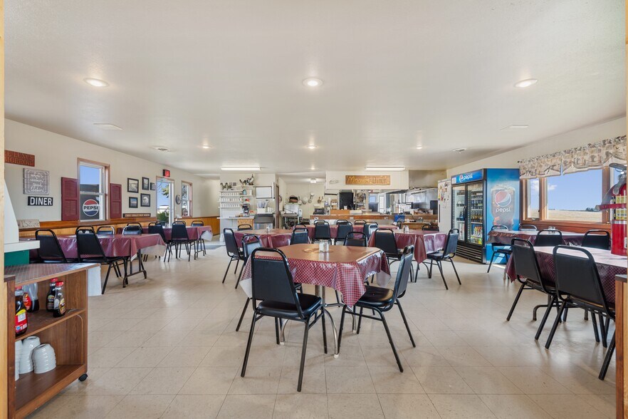 More Photos Of 28534 U.S. 18, Mc Gregor General Retail For Sale