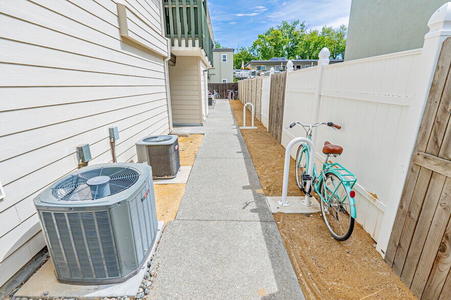 More Photos Of 240 2nd St, Davis Apartments For Sale