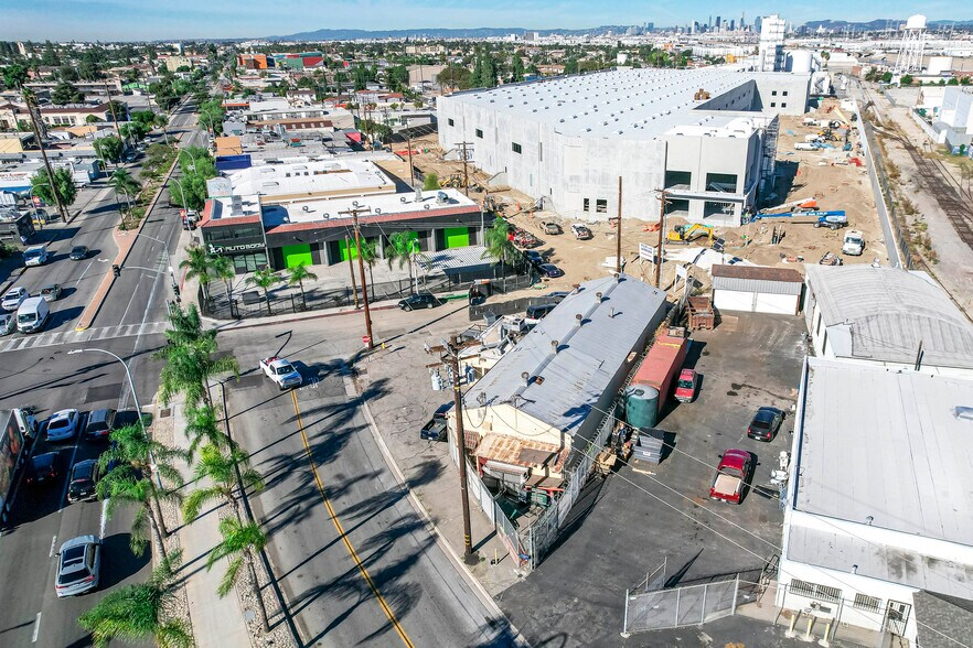 More Photos Of 5005 E Slauson Ave, Vernon Warehouse For Sale
