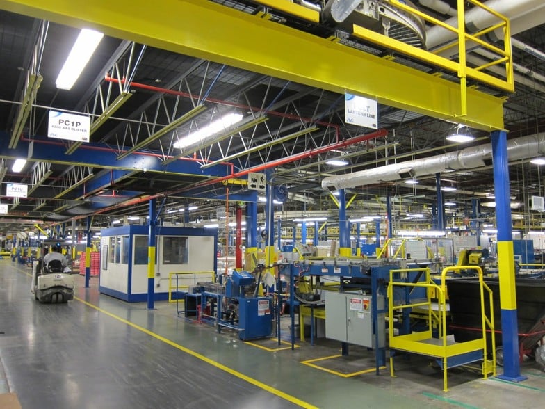 More Photos Of 208 Copper Top Ln NE, Cleveland Warehouse For Lease