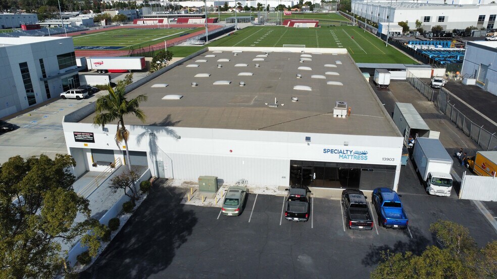 Primary Photo Of 13903 Maryton Ave, Santa Fe Springs Warehouse For Lease