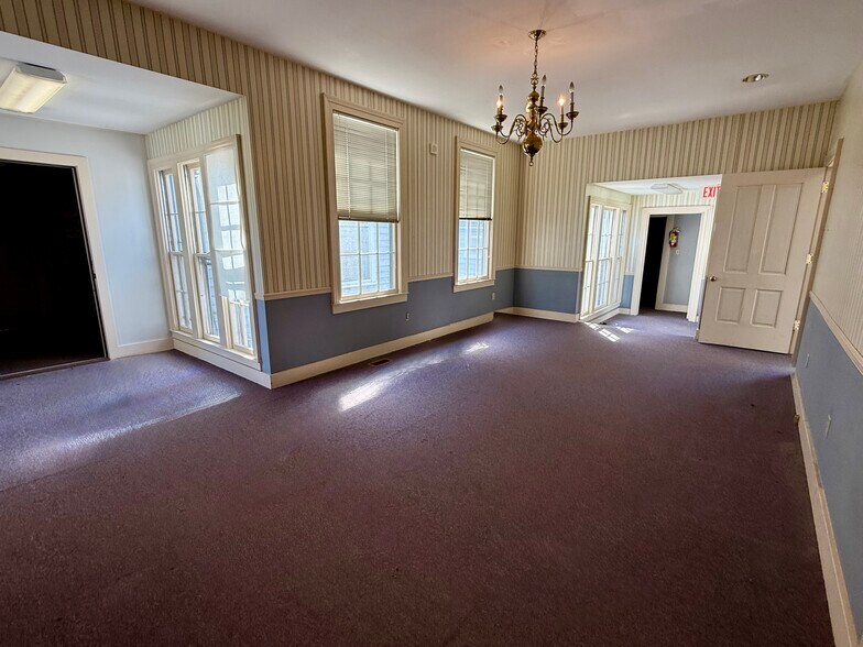 More Photos Of 514 E Barbour St, Eufaula Flex For Sale