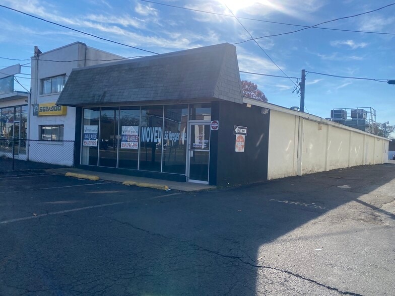 More Photos Of 2619 S Broad St, Trenton Freestanding For Lease