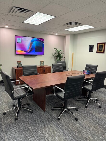 More Photos Of 120 S Warner Rd, King Of Prussia Medical For Sale