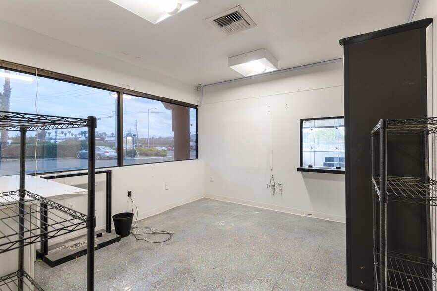 More Photos Of 3201 Sonoma Blvd, Vallejo Fast Food For Sale