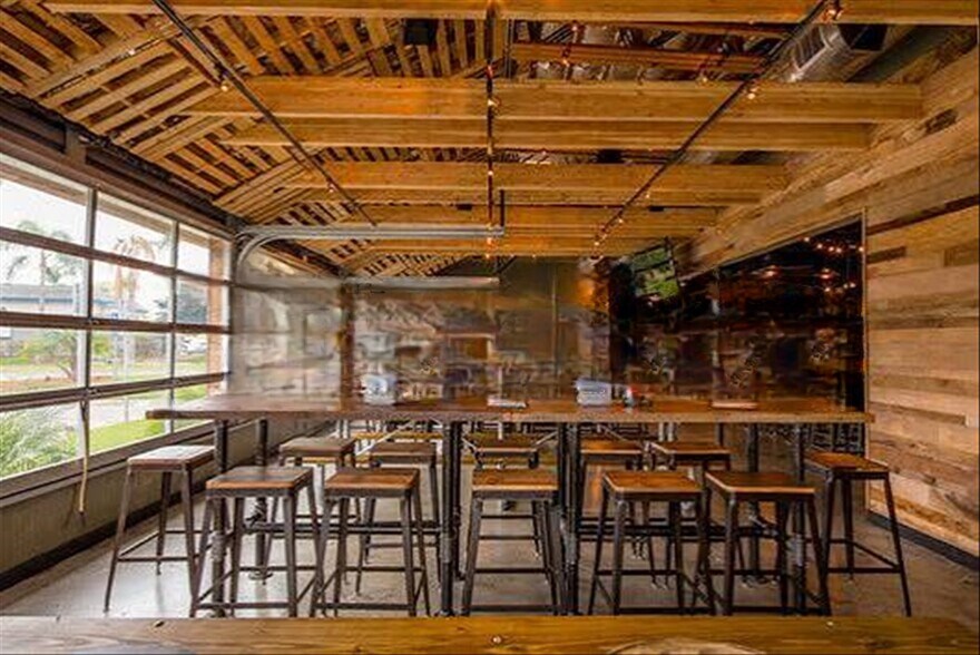 More Photos Of 9808 17th Ave SW, Seattle General Retail For Lease