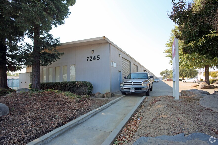 More Photos Of 7245 32nd St, North Highlands Warehouse For Lease