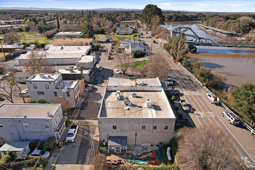 More Photos Of 14144 Market St, Walnut Grove Storefront For Sale